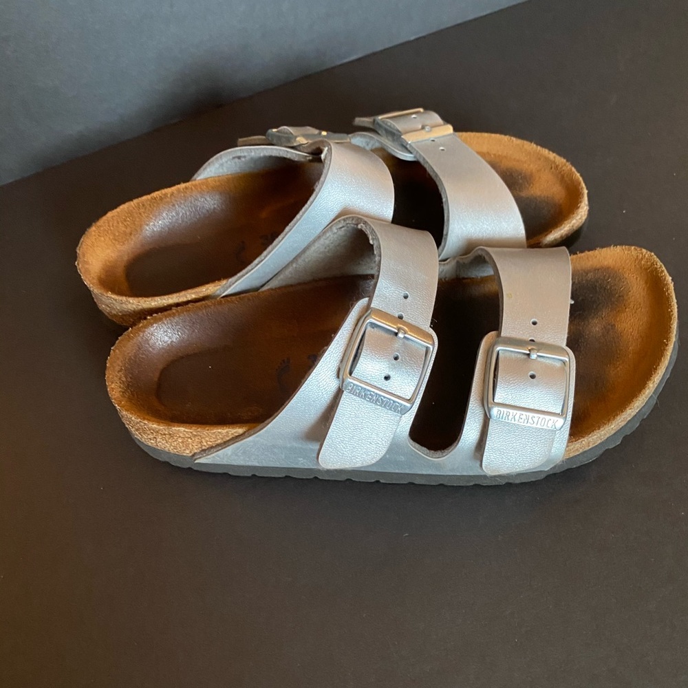 Women’s Silver Birkenstock’s
